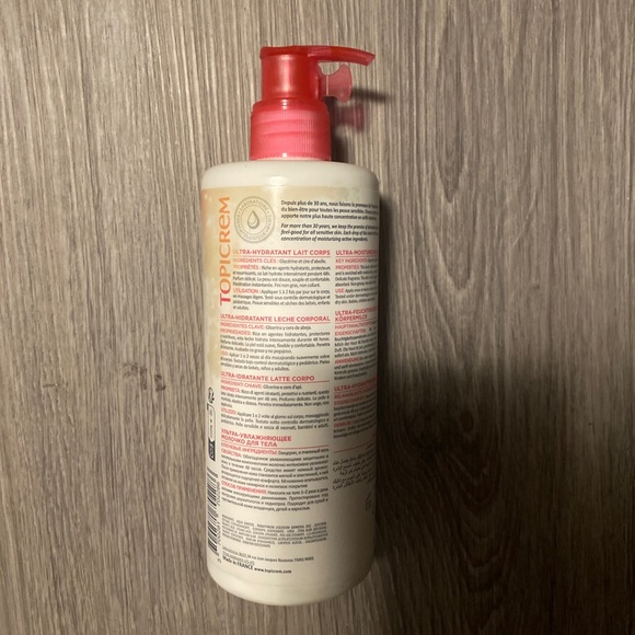 Topicrem Ultra Moisturising Body Milk 500ml - Picture 3 of 4